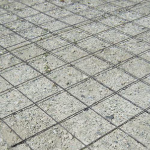 Treillis métallique en acier galvanisé 6 po x 5 pi x 50 pi cal. 9