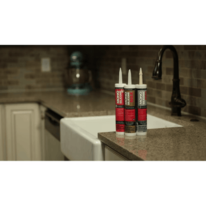 MONO Scellant de plomberie haute performance pour cuisines et salles de bains PRO, silicone à l'amande (290 ml)